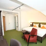 Schmidt Am Markt Hotel 3*