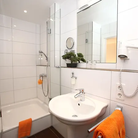 シュミット アム マルクト 3*